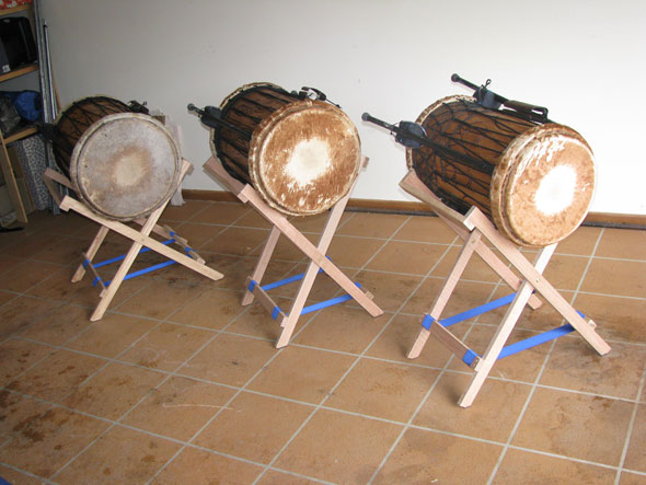 01-Completed-stands-with-dunduns